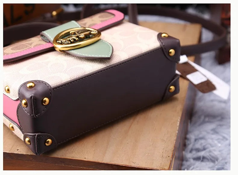 New minimalist and fashionable small handbag