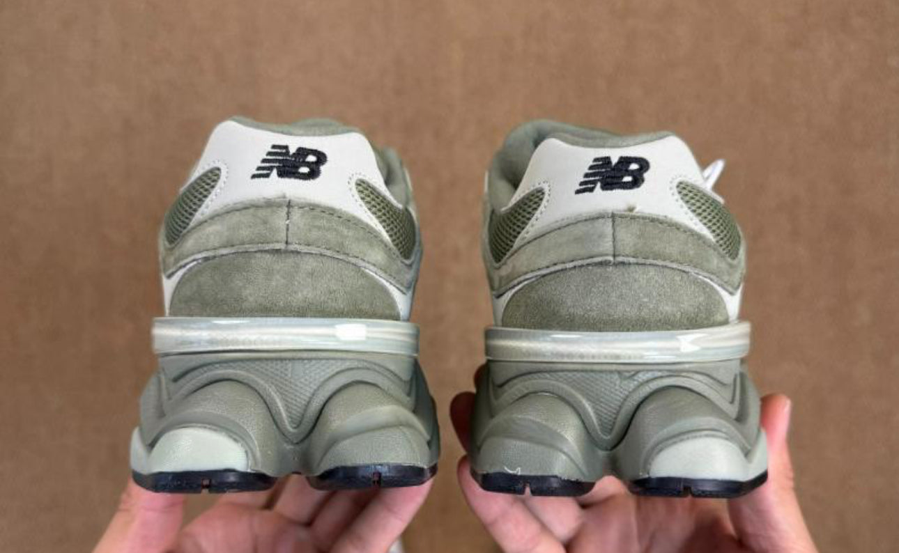 NB Military 9060
