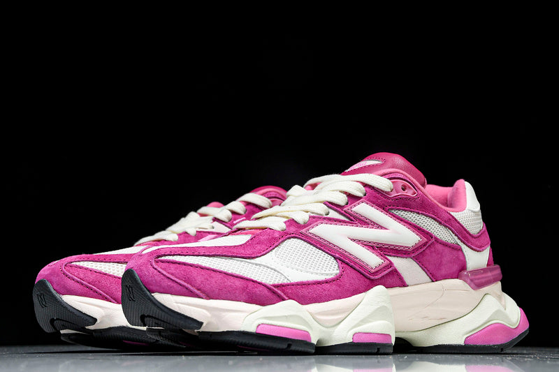 NB HOT PINK