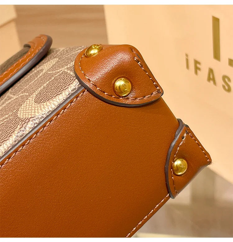 Inspired Minimalist and fashionable small handbag